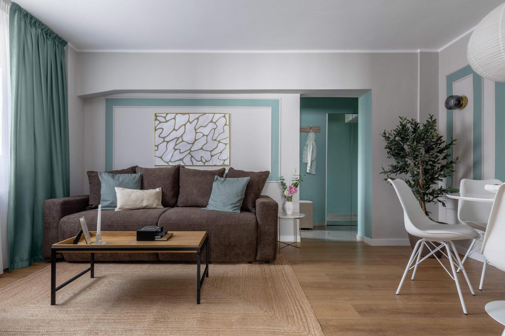 Holt - Sublime Minty Green 1Br On The Park Бухарест Екстер'єр фото