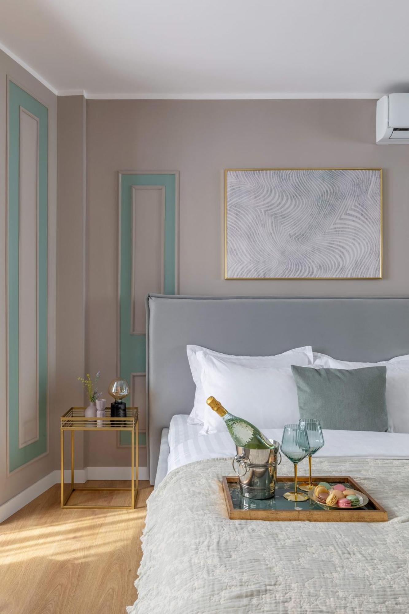 Holt - Sublime Minty Green 1Br On The Park Бухарест Екстер'єр фото